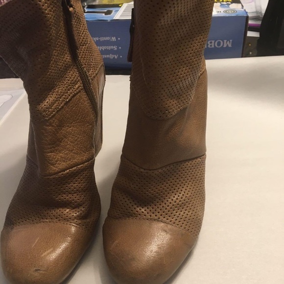 Italian Leather Booties - Picture 5 of 5